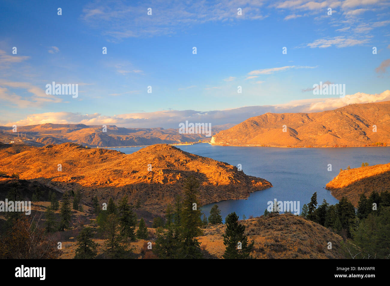 Grand coulee dam hires stock photography and images Alamy