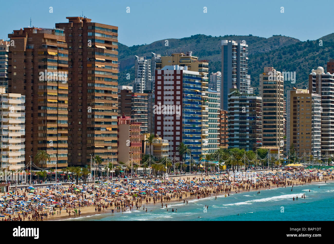 Benidorm beach crowd hi-res stock photography and images - Alamy