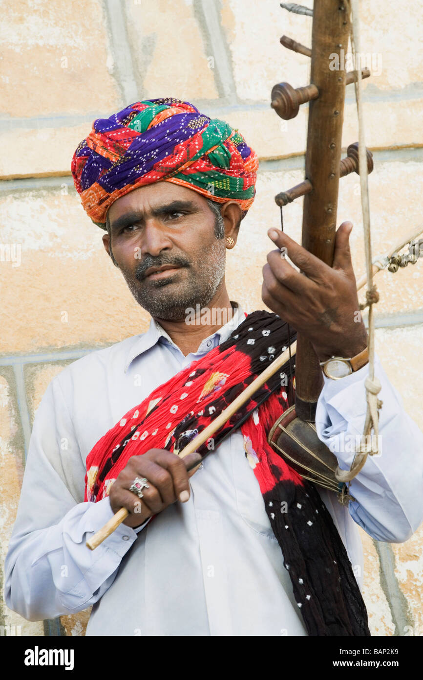 Asia india rajasthan stringed instrument hi-res stock photography and ...