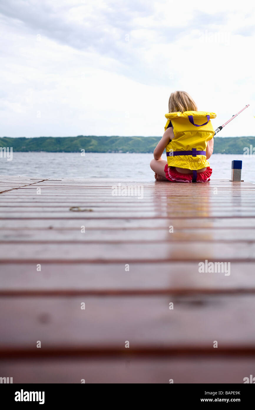 Girls wearing lifejackets High Resolution Stock Photography and Images ...