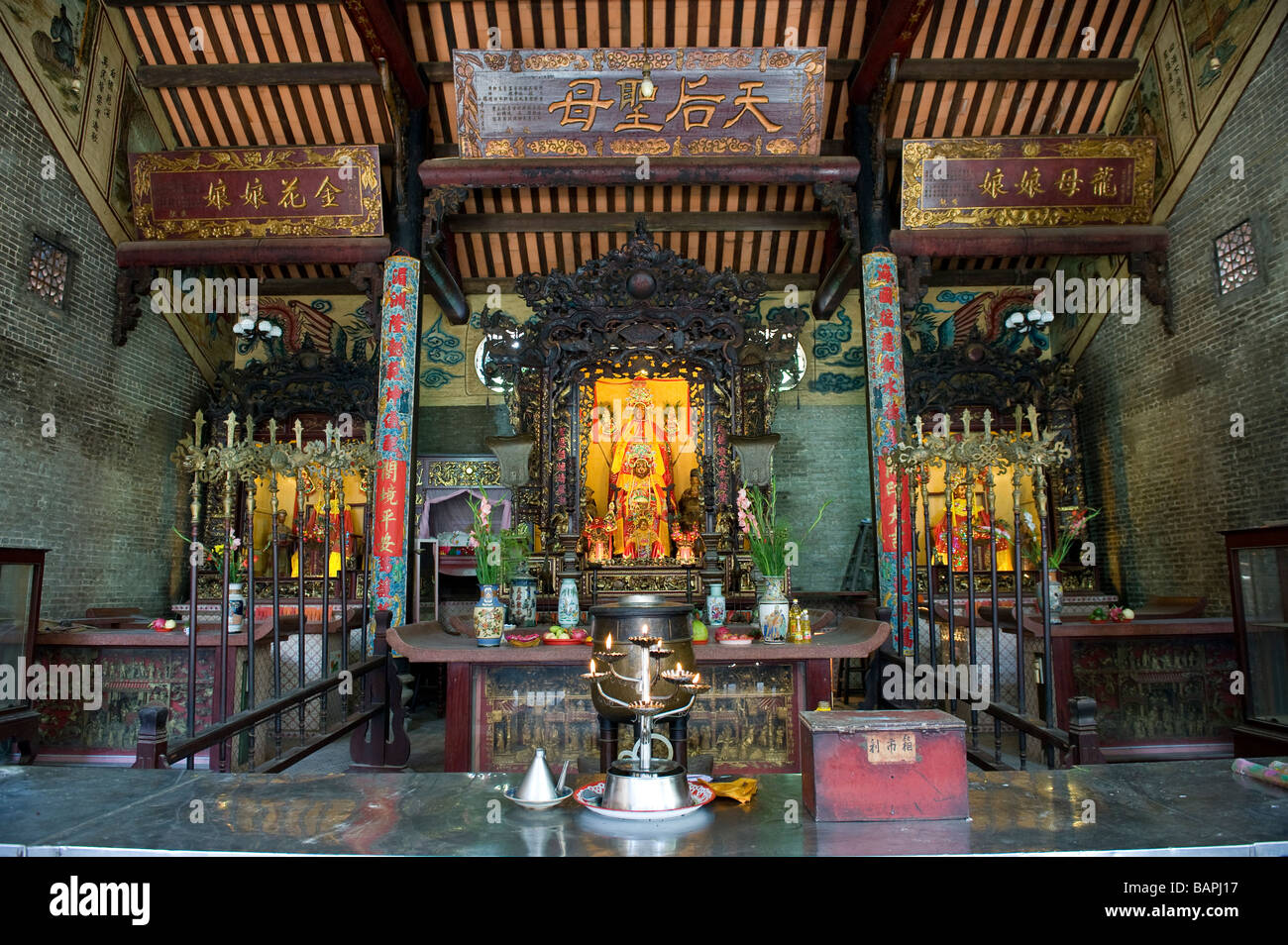 Chua thien minh temple hi-res stock photography and images - Alamy
