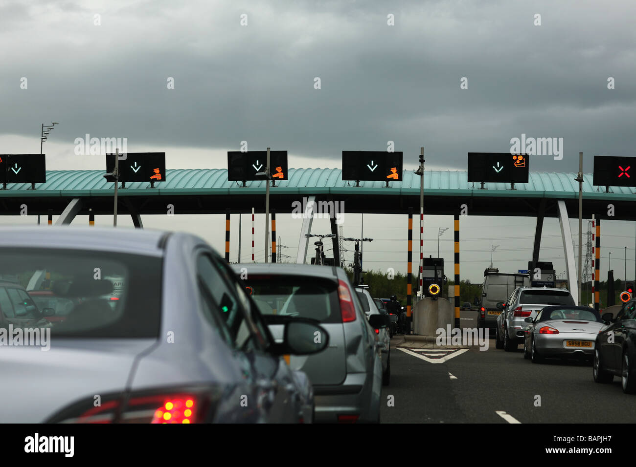 Lenders Rethink Sale Of Britain S M6 Toll Road Financial Times