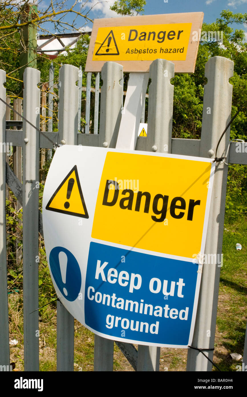 Asbestos hires stock photography and images Alamy