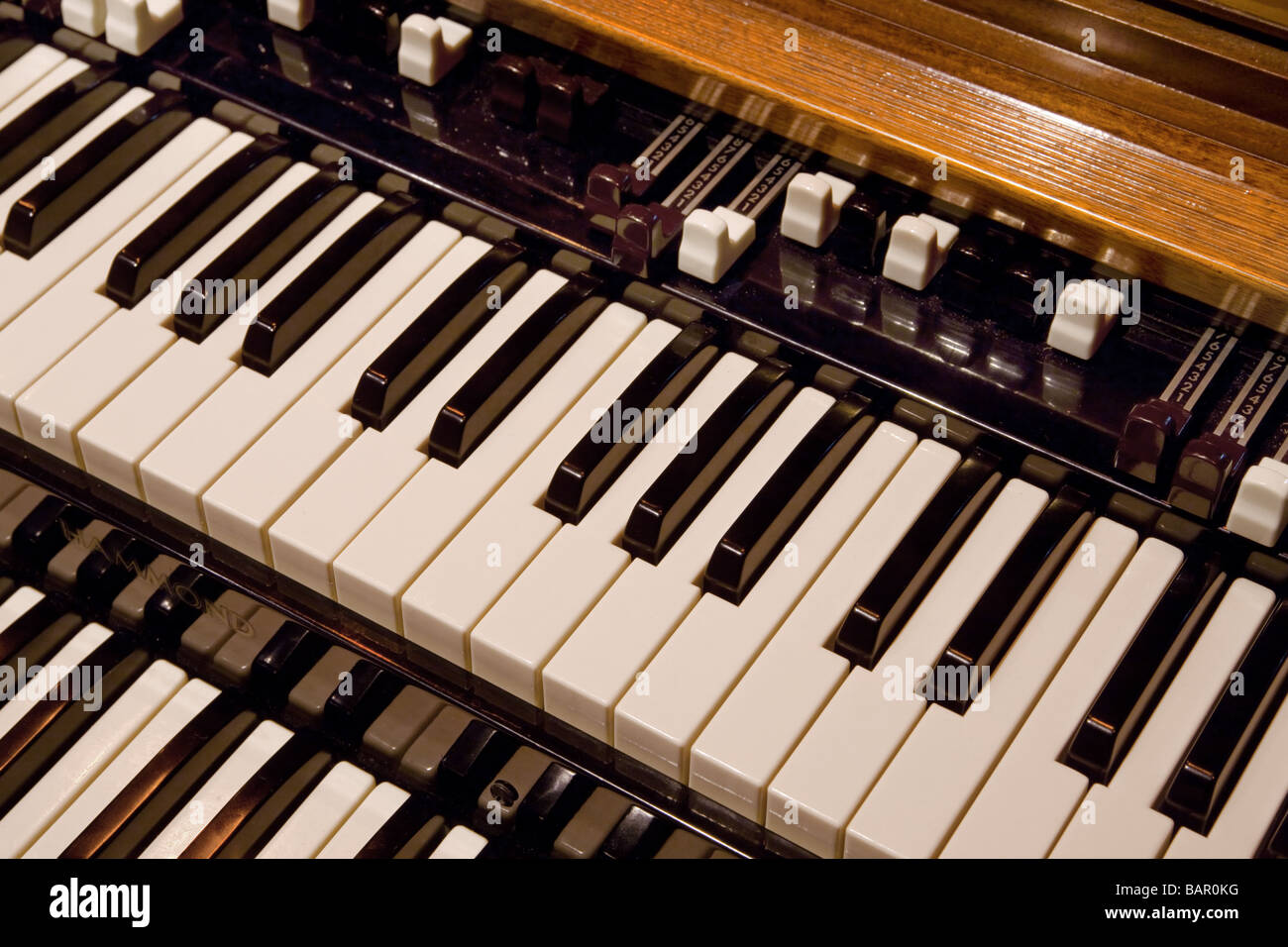 Closeup image of Hammond B3 Organ Keyboard with Drawbars Stock Photo - Alamy
