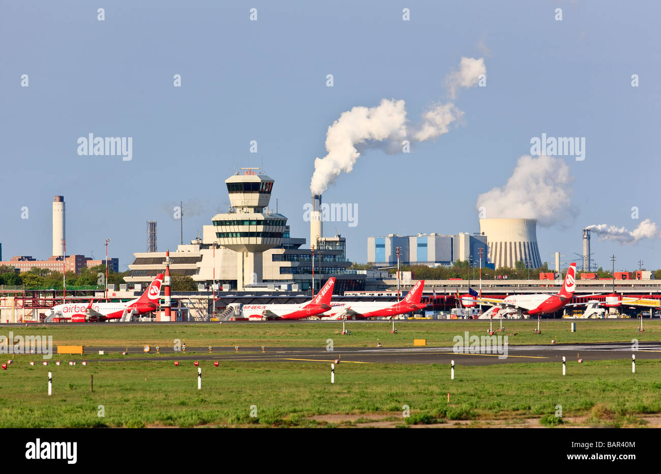 Tegel air hi-res stock photography and images - Alamy