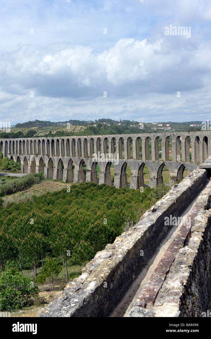 Pegoes Aqueduct Tomar Portugal Stock Photo