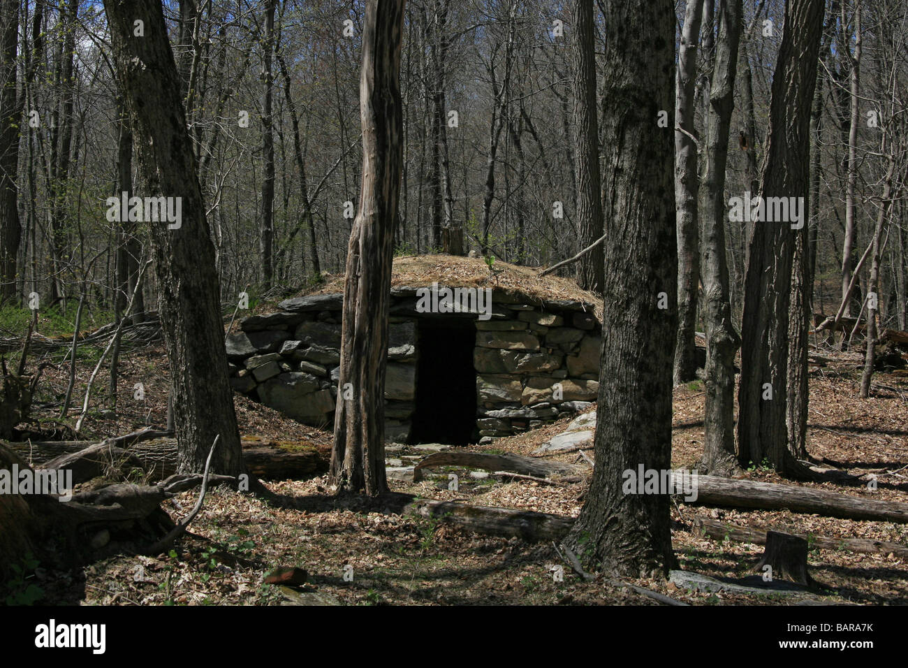 Wangtown Chamber, an ancient stone chamber located off Wangtown Road in Kent, Putnam County, New York, USA Stock Photo