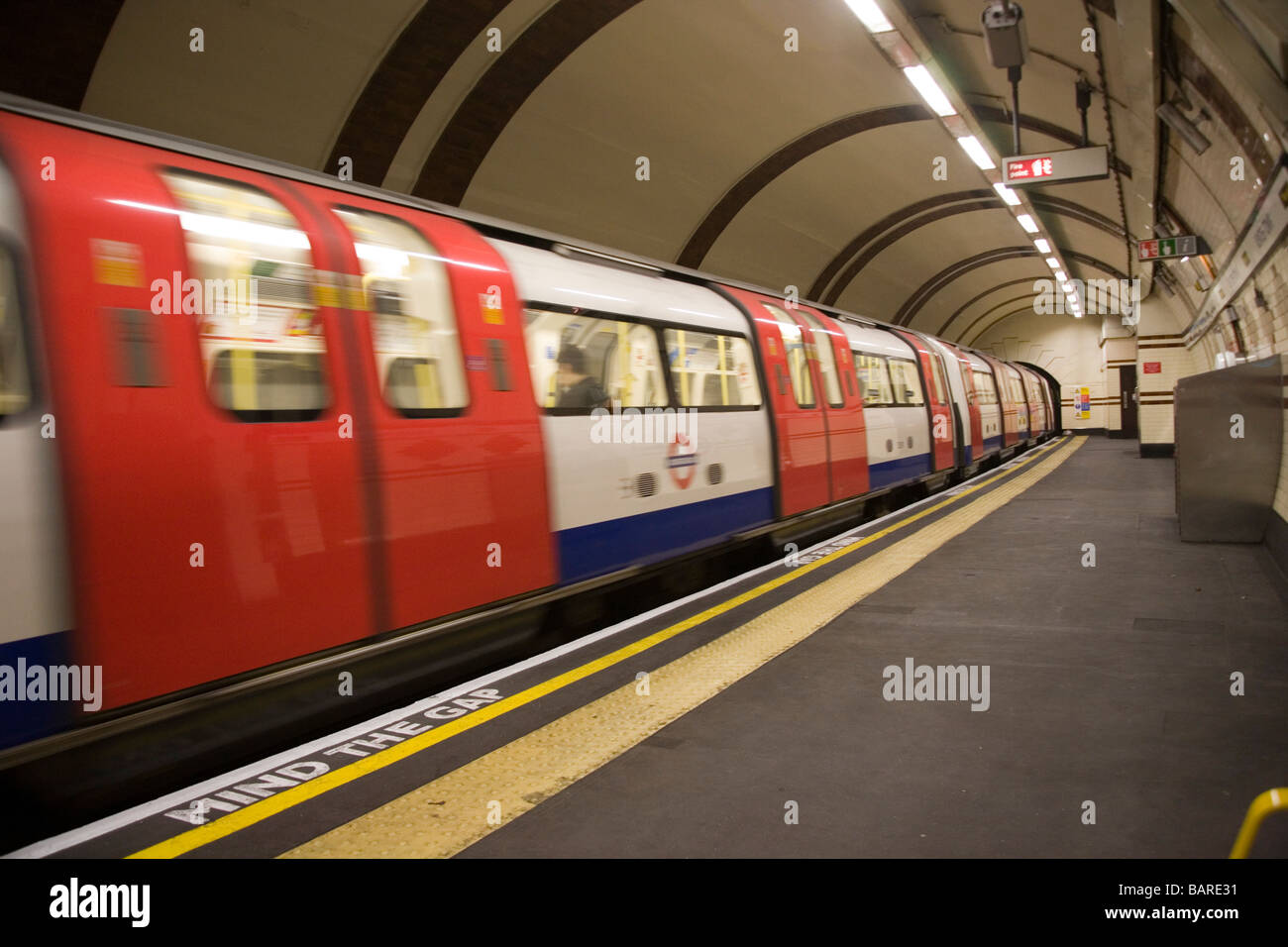 Tube train leaving Kentish Town station Stock Photo Alamy