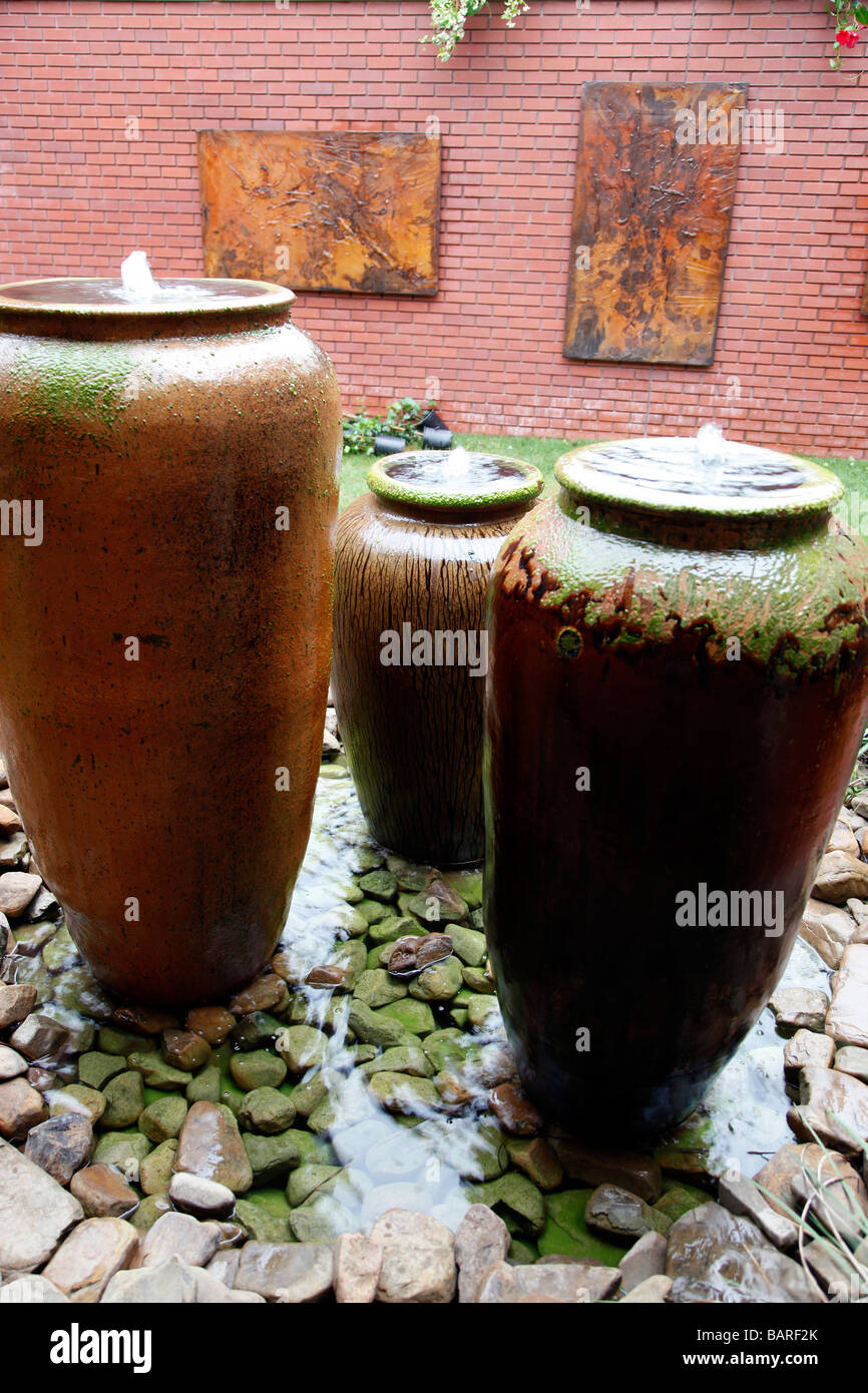 Garden water feature algae hi-res stock photography and images - Alamy