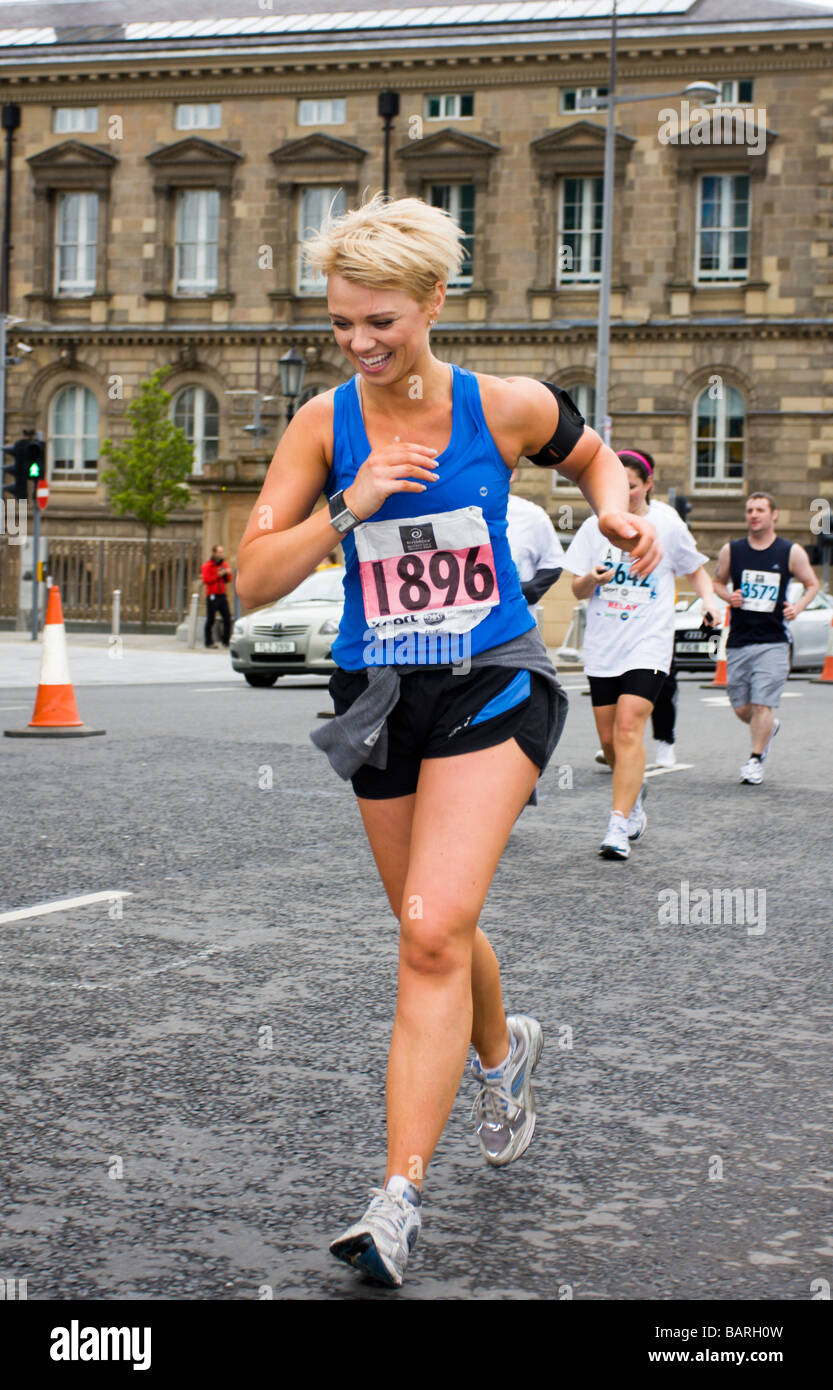 Belfast Marathon 2009. Female runner Stock Photo Alamy