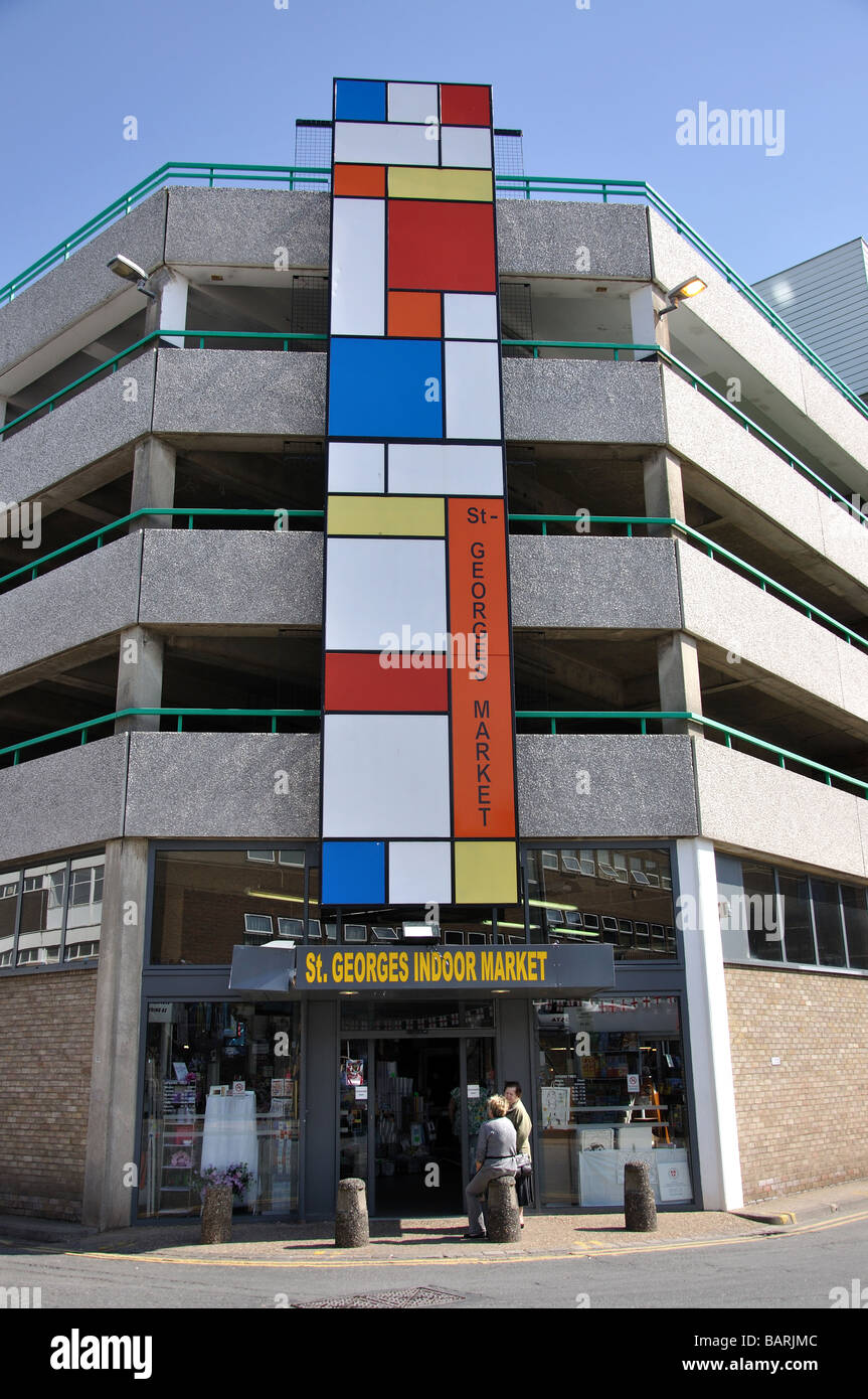 Entrance to Indoor Market, Square, Stevenage