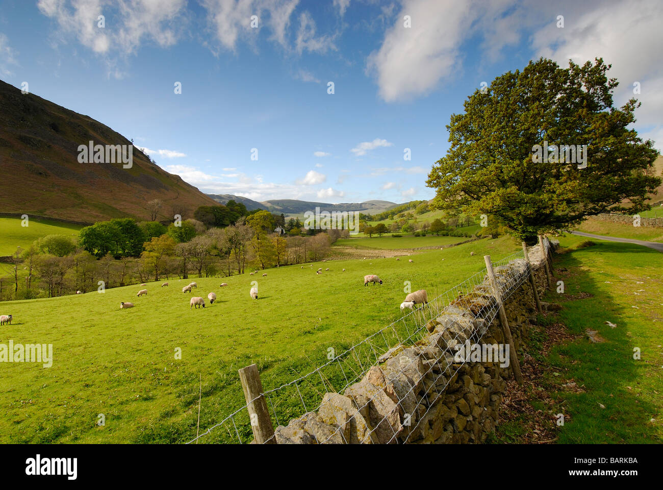 Rural landscape england hi-res stock photography and images - Alamy