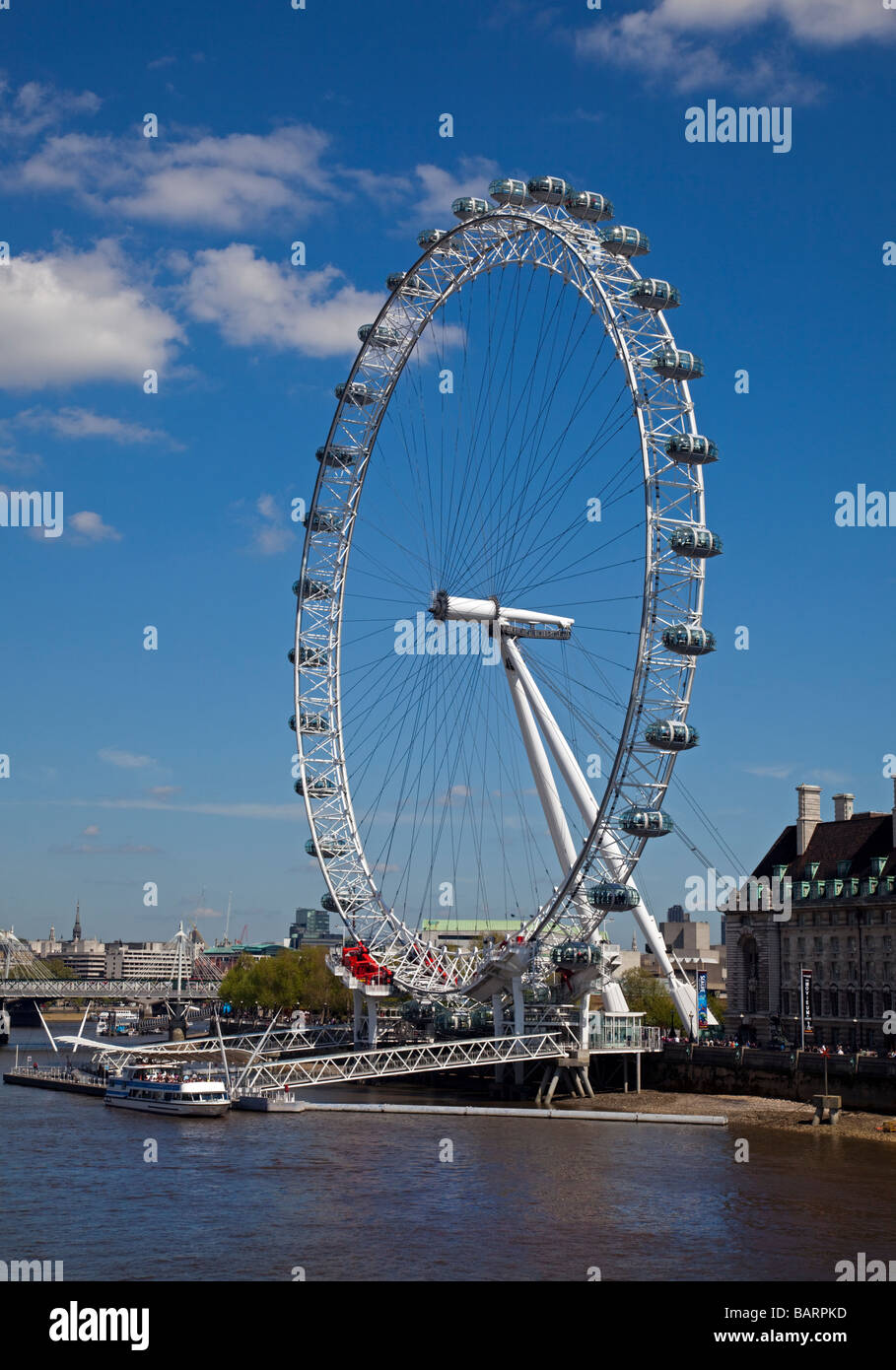 London eye gondola hi-res stock photography and images - Alamy