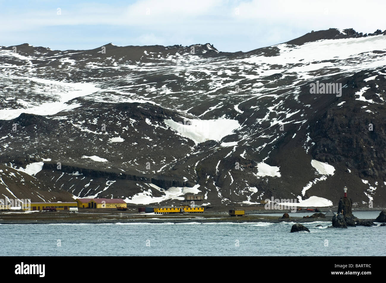 Arctowski Polish Research Station. Admiralty Bay, King Island