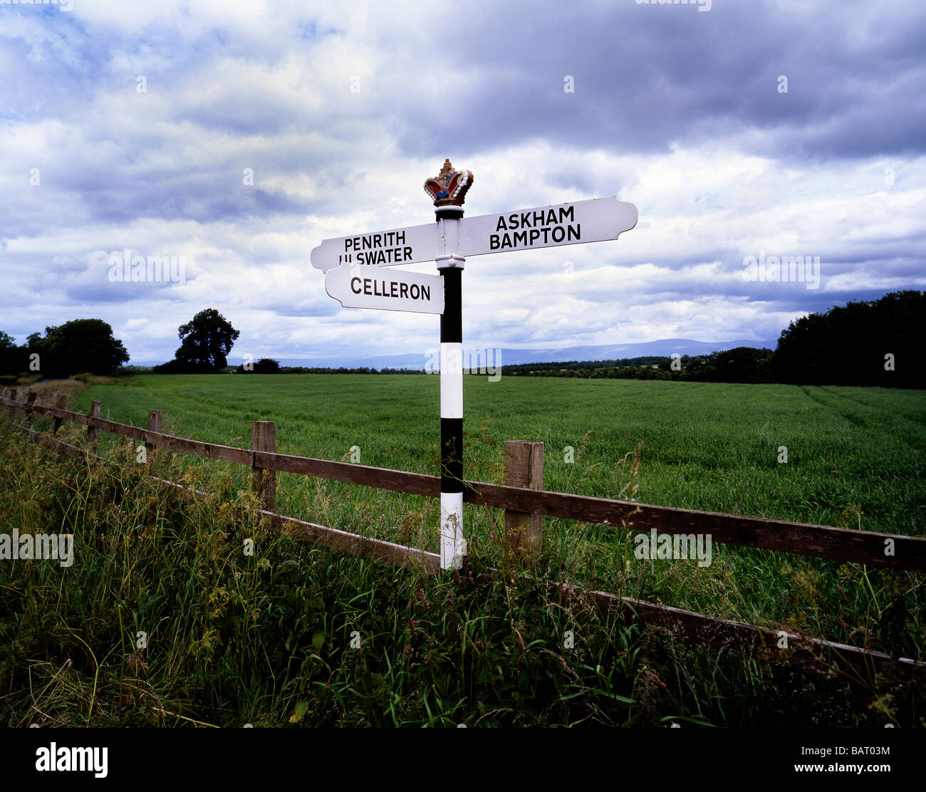 Signpost - Penrith to Askham Stock Photo - Alamy