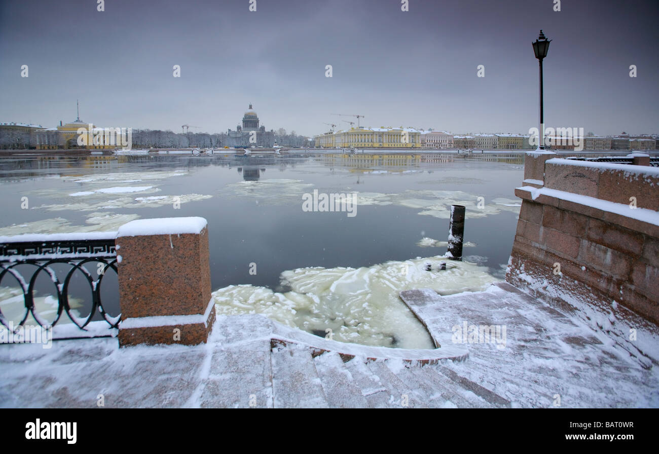 Admiralty embankment, St Petersburg Russia Stock Photo
