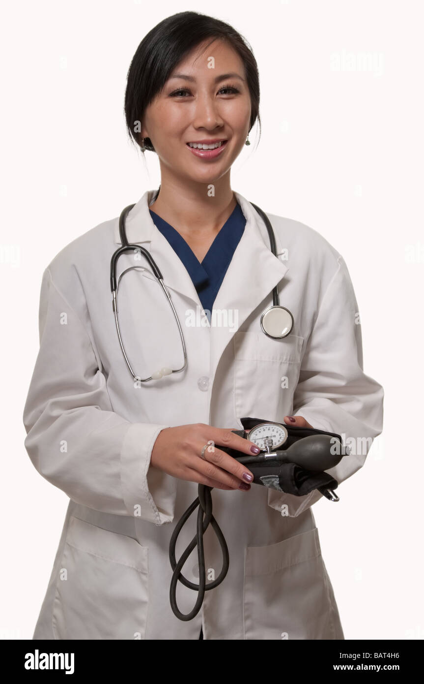Pretty asian lady doctor hi-res stock photography and images - Alamy