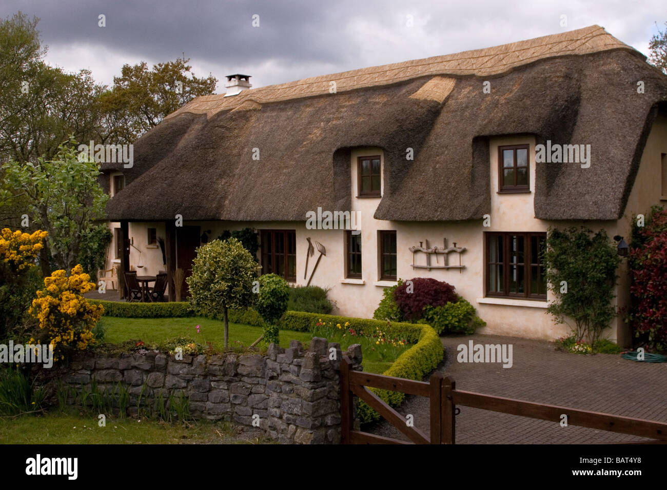Thatched Cottage, Glasson, Athlone, Co. Westmeath, Ireland, Europe Stock Photo Alamy