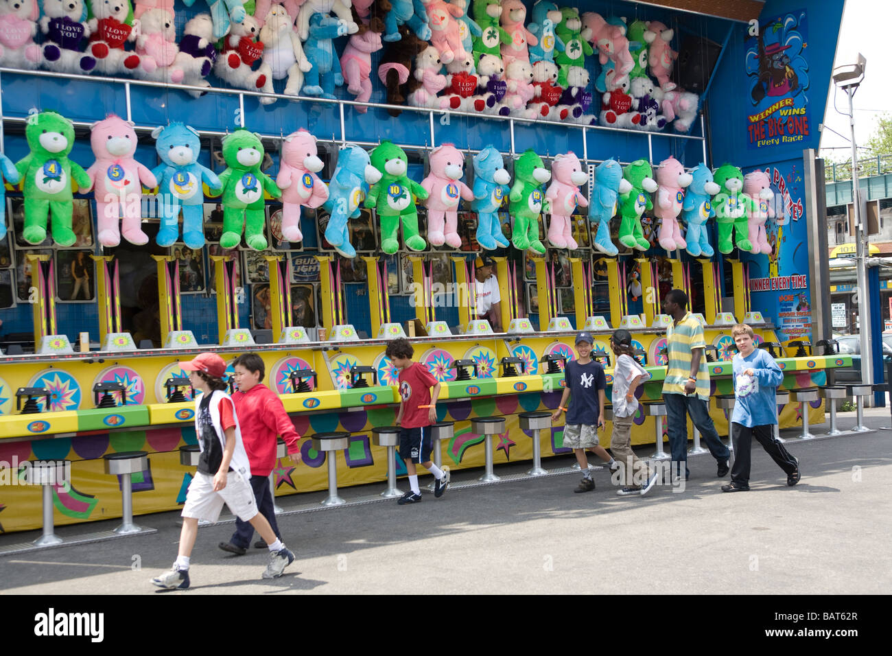 Coney island arcade hires stock photography and images Alamy