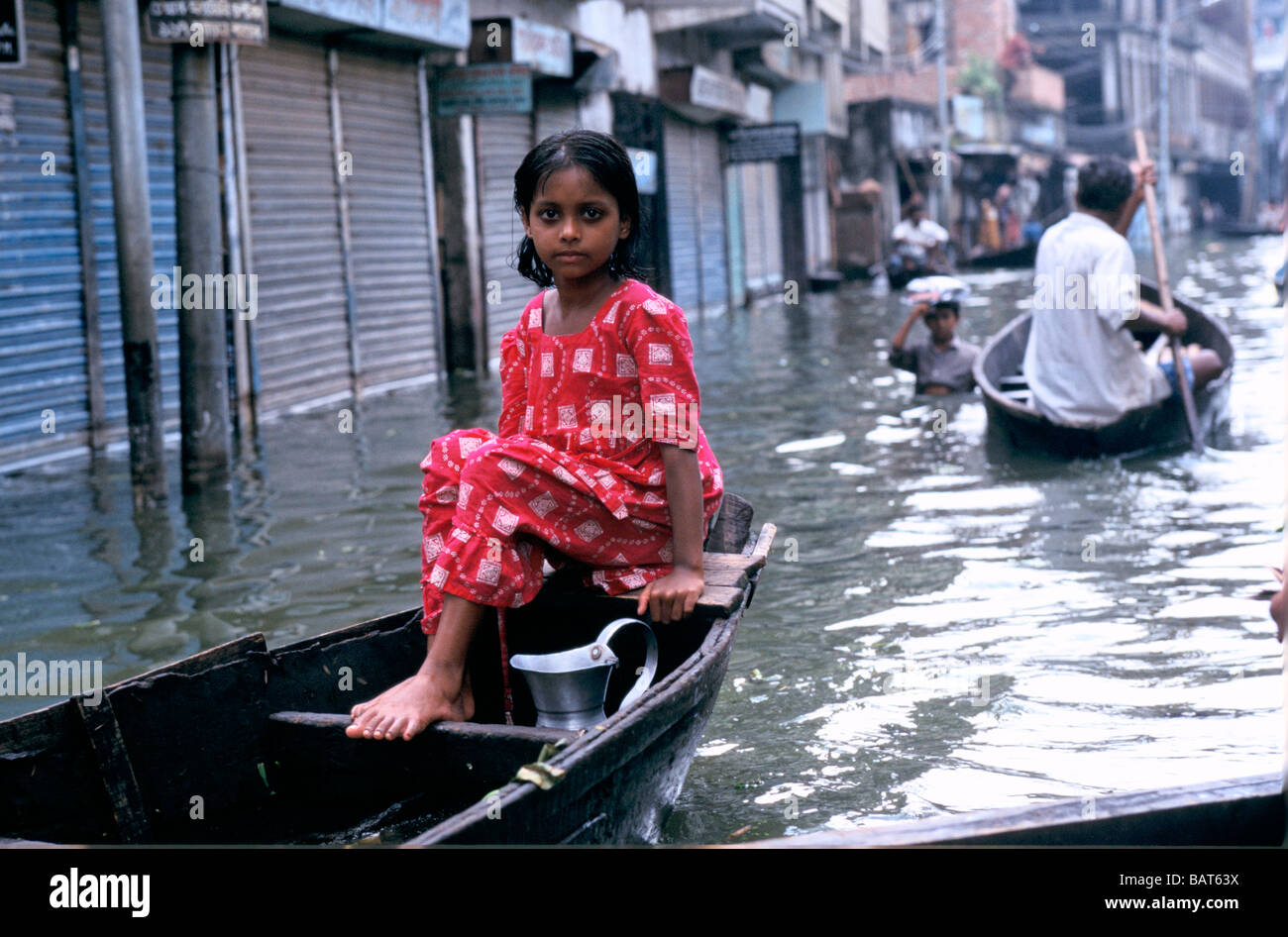 Bangladeshi girl in boat picture 787