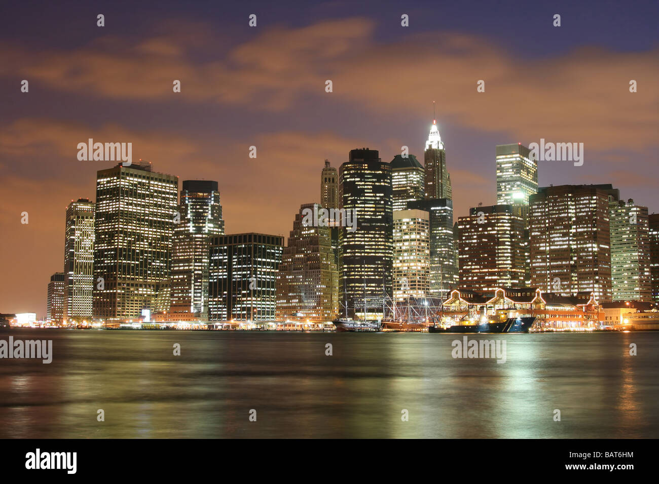 Skyline midtown manhattan hi-res stock photography and images - Alamy