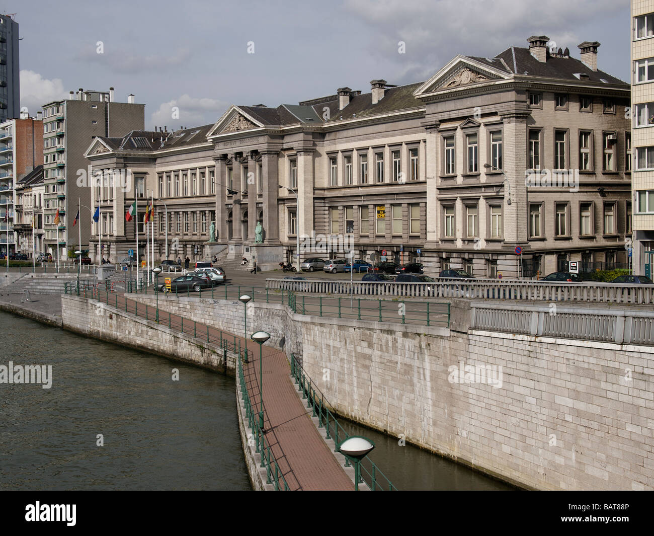 The Institut Zoologique of the Liege university houses two museums Luik