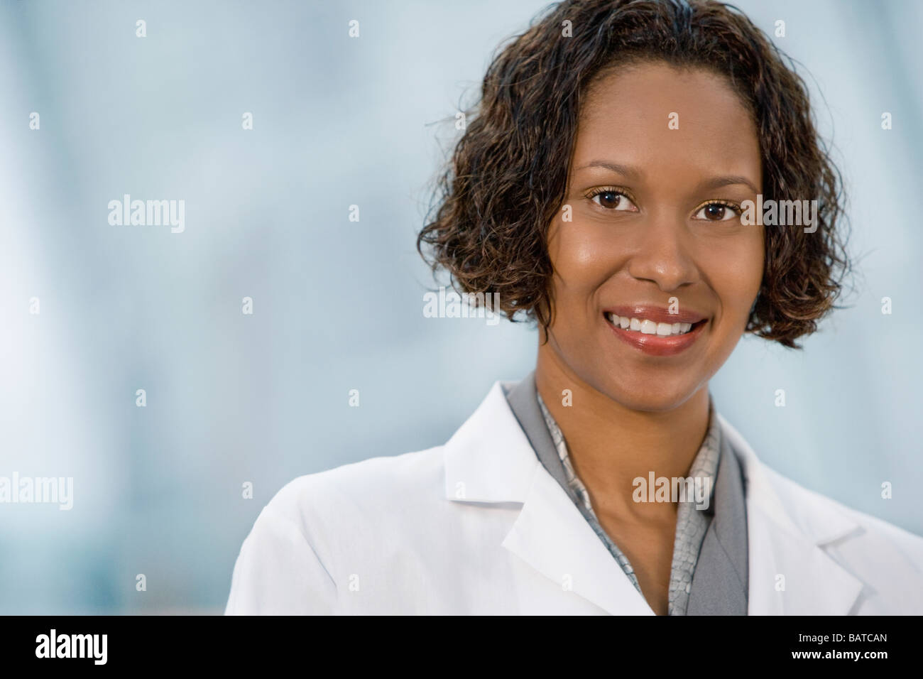 Lab coat hi-res stock photography and images - Alamy