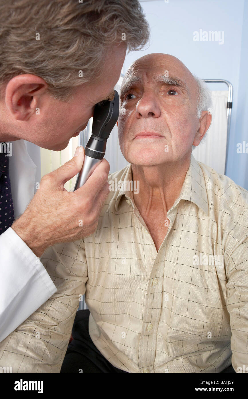 Ophthalmoscope image hires stock photography and images Alamy