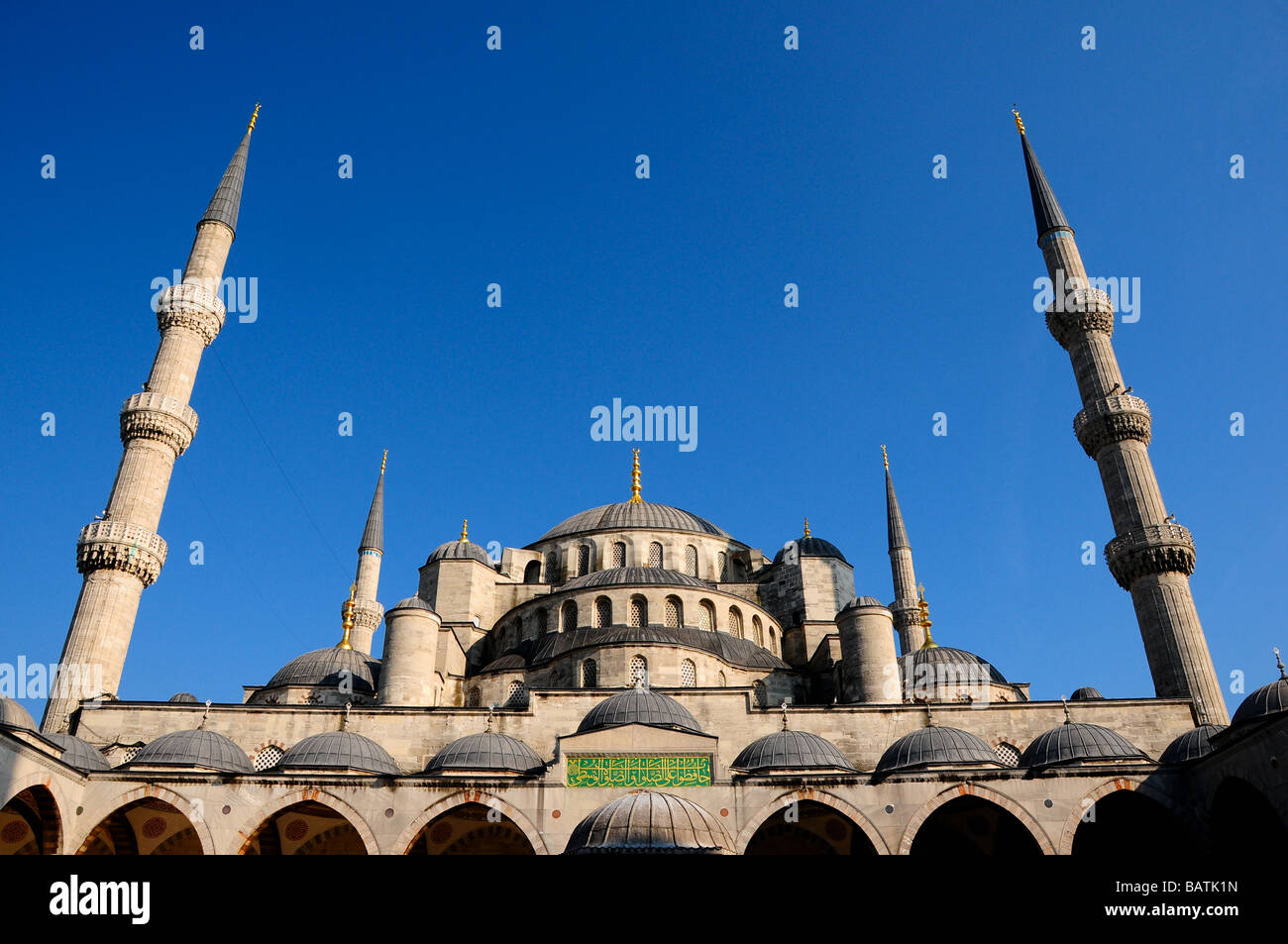 Exterior of the Sultan Ahmet Camii / The Blue Mosque, Istanbul, Turkey ...