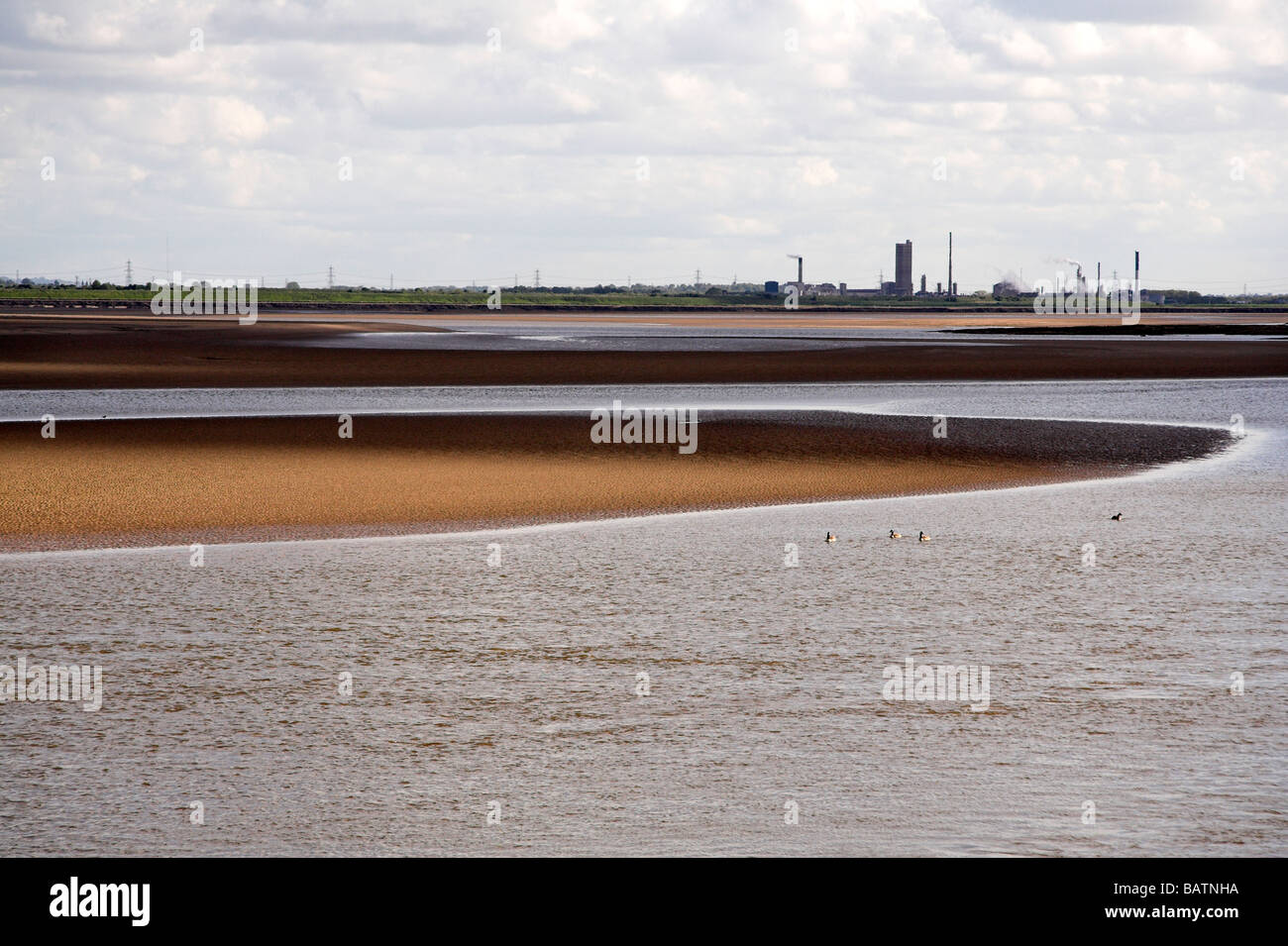 River Mersey Estuary, Widnes, Cheshire, UK Stock Photo