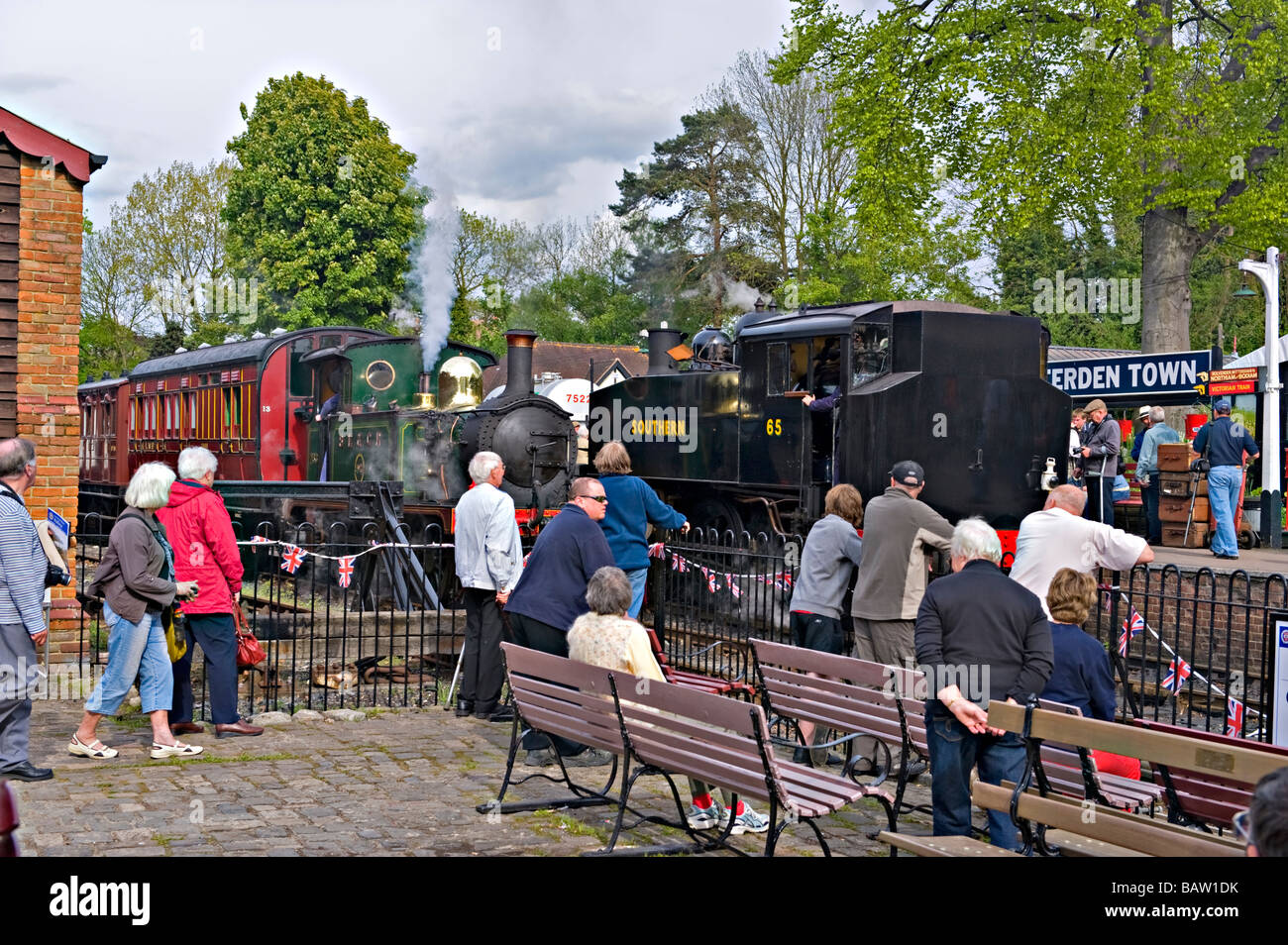 Crowds Watch Activities at Tenterden Town Railway Station, Tenterden, Kent, England. Stock Photo