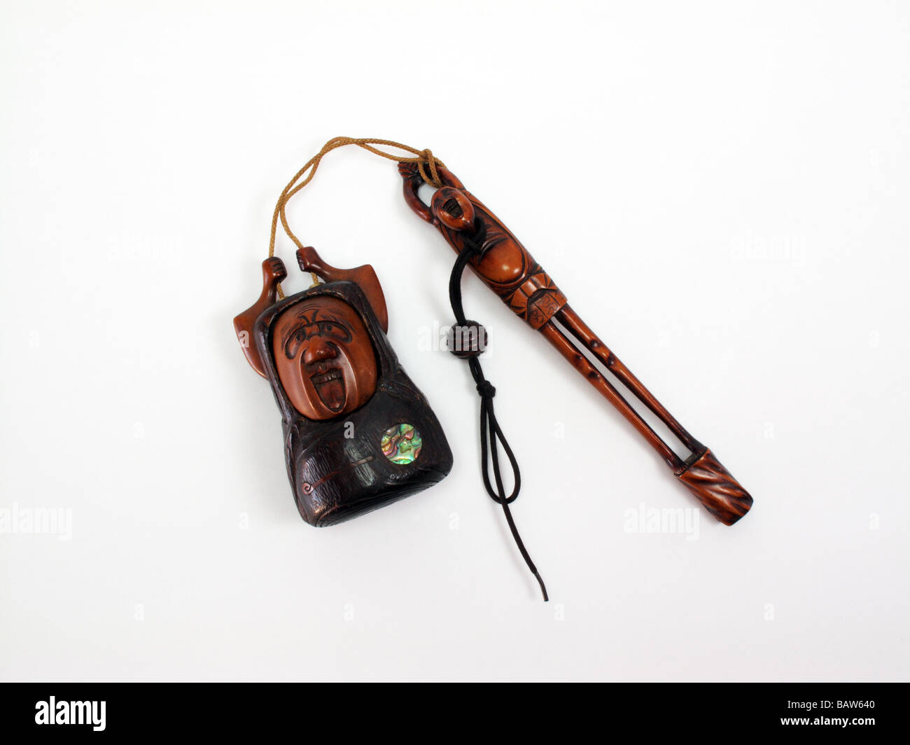 Antique Japanese tobacco pouch and pipe holder ( kiseruzutsu and tabako