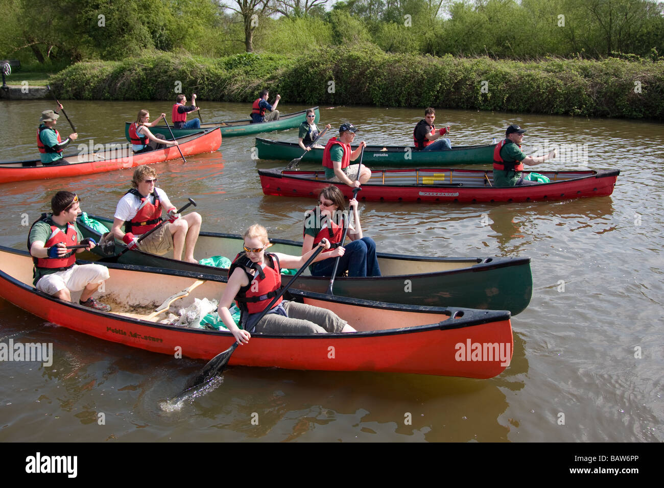 training trainee canadian canoeist canoe canoeing river medway kent