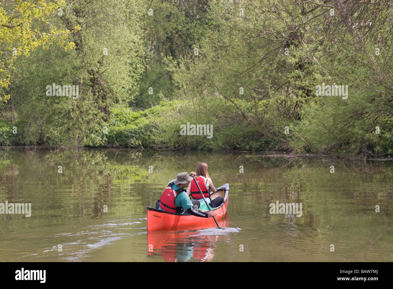 training trainee canadian canoeist canoe canoeing river medway kent