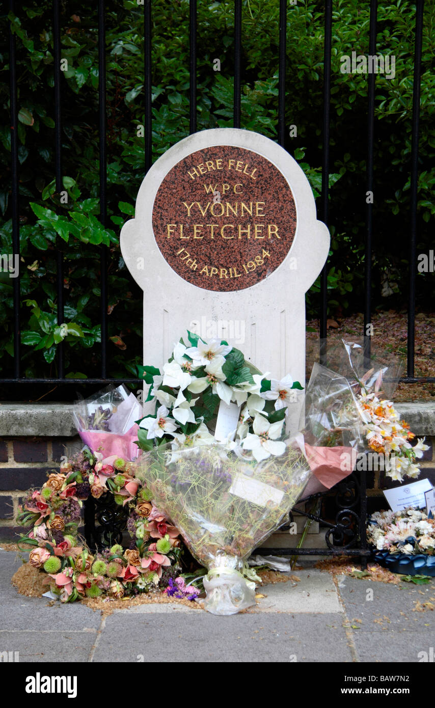 The memorial in St James's Square to WPC Yvonne Fletcher who was shot from the Libyan Embassy on 17th April 1984.  May 2009 Stock Photo