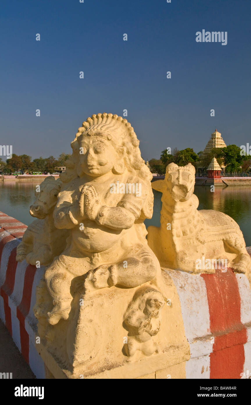 Mariammam Teppakulam Tank and shrine Madurai Tamil Nadu India Stock