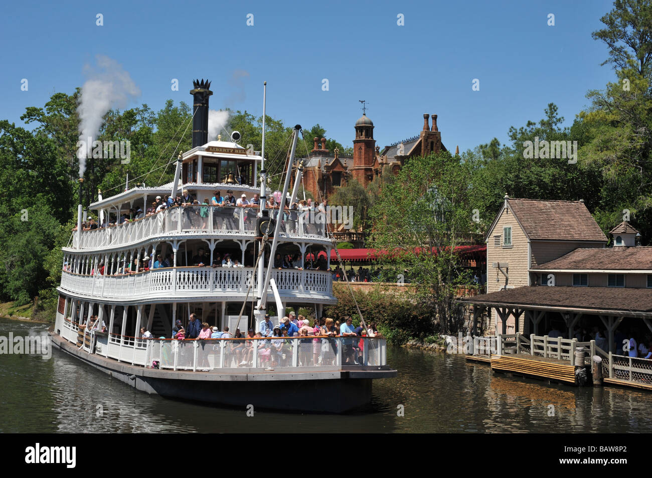 Liberty belle boat hires stock photography and images Alamy