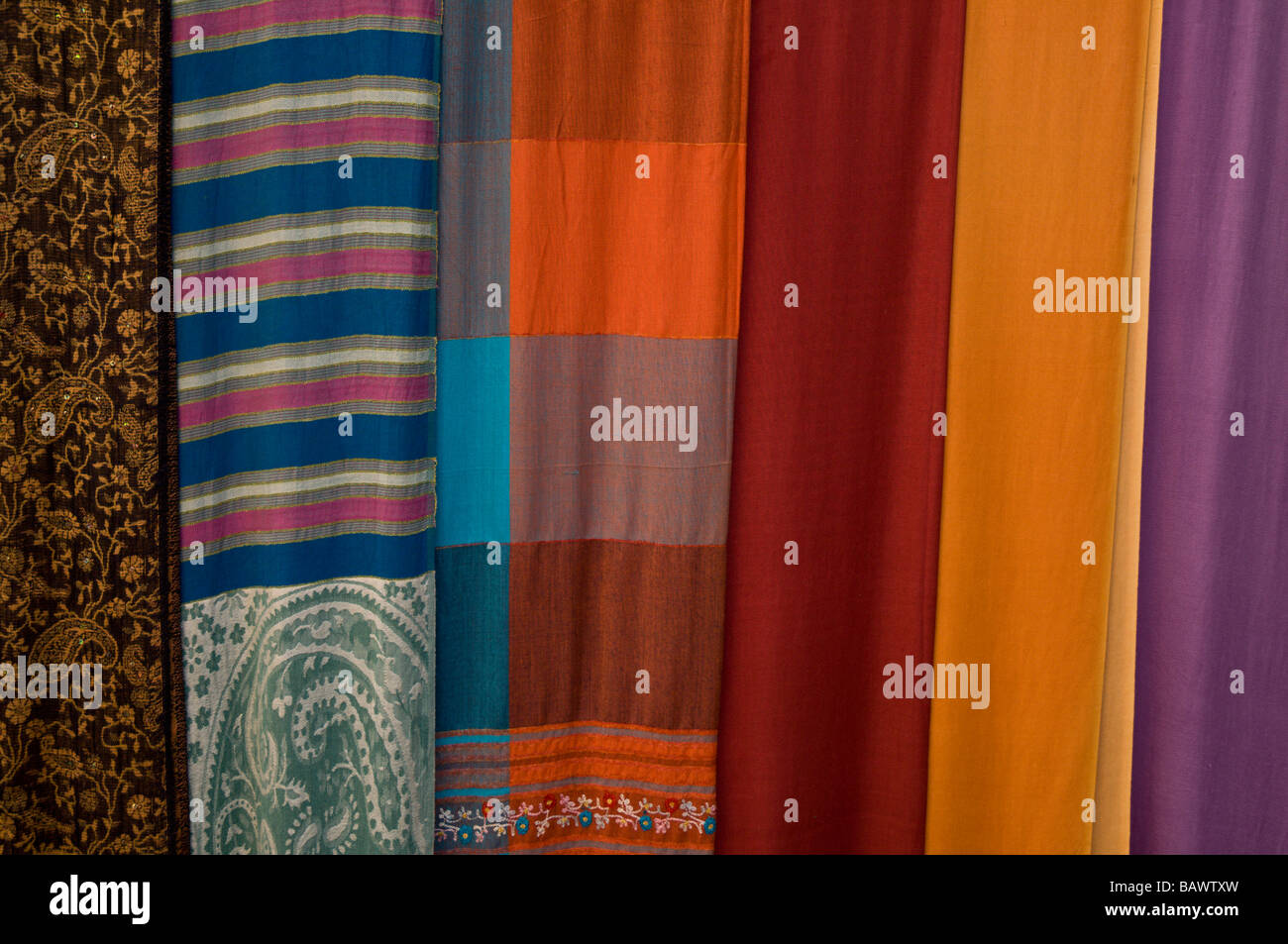 fabric goods for sale, jaisalmer Stock Photo - Alamy