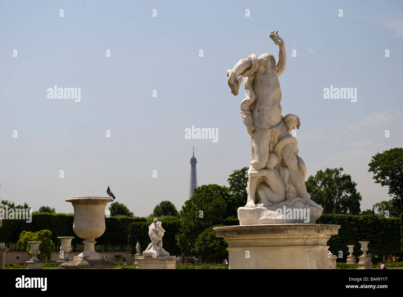 Statue in Jardin des Tuileries Stock Photo Alamy