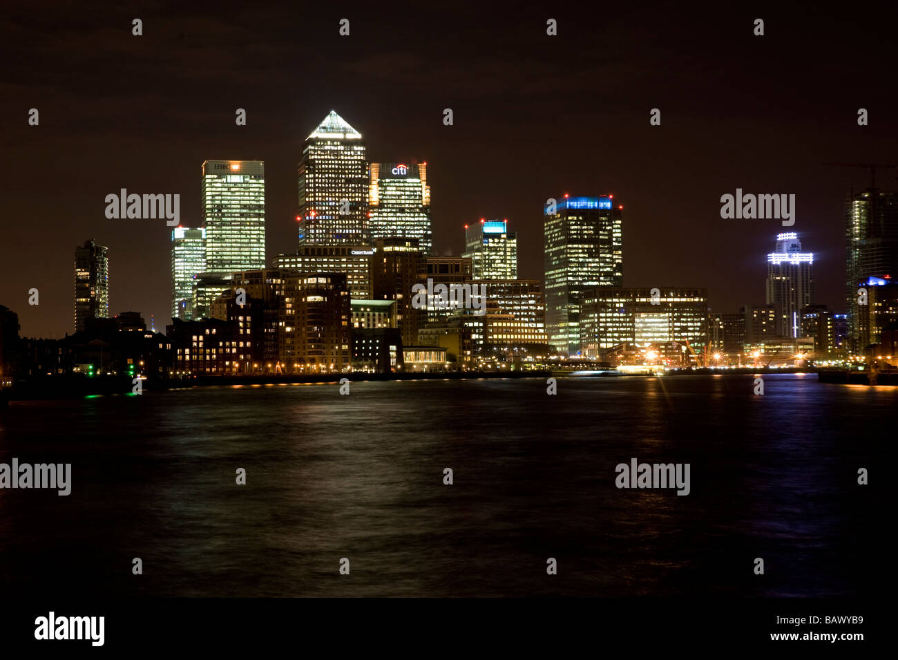 Canary Wharf at Twilight London Stock Photo - Alamy