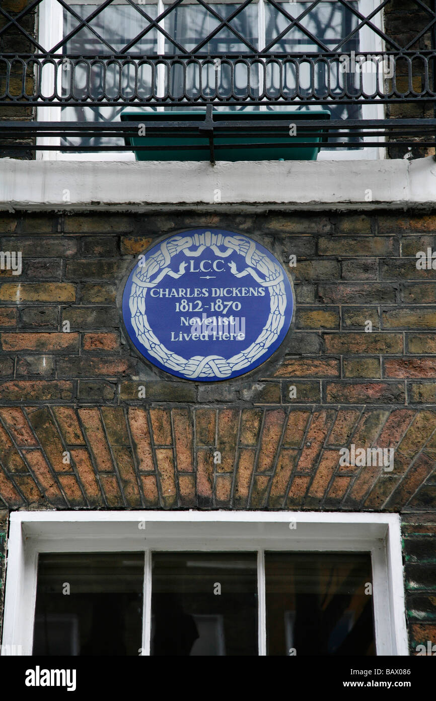 Blue plaque for Charles Dickens at the Charles Dickens Museum at 48 Doughty Street, Bloomsbury, London Stock Photo