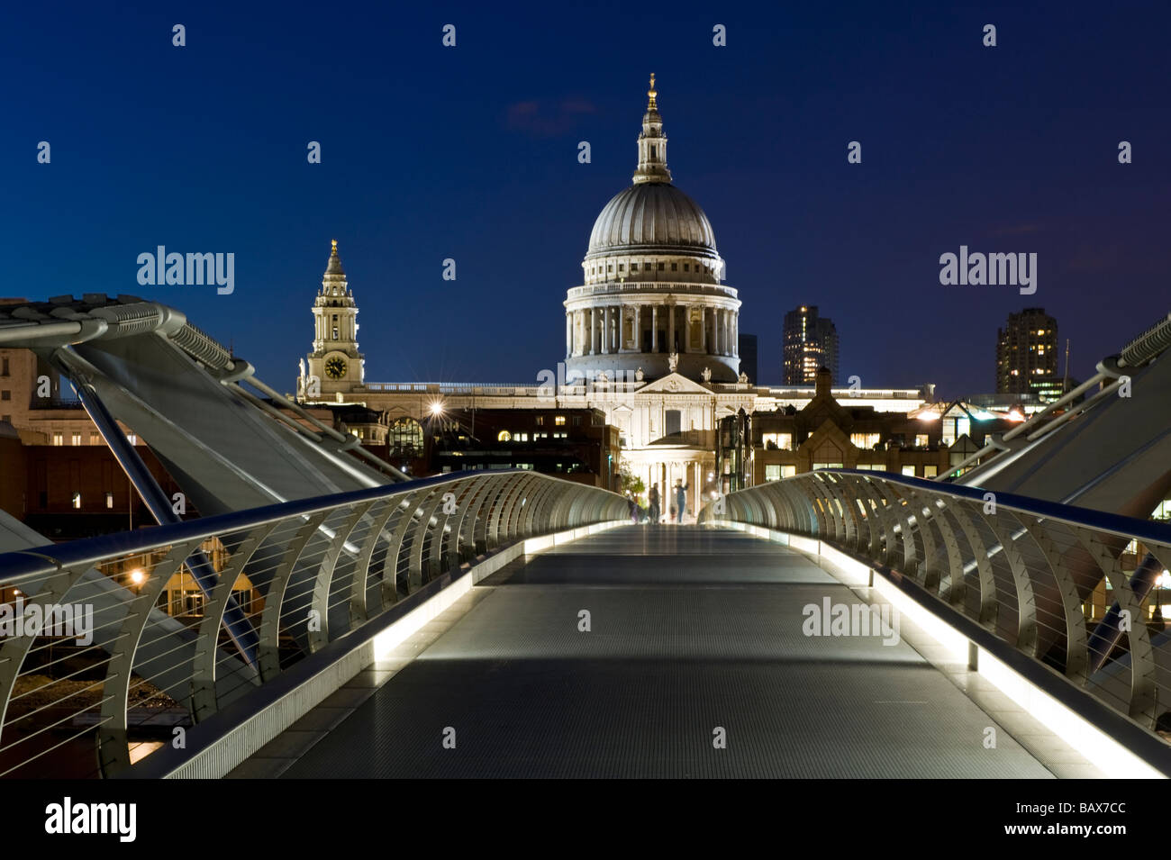 The Millennium Footbridge & St Paul's Cathedral at Night, London, England, UK Stock Photo