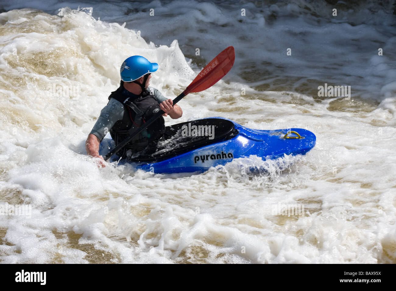 water sport kayak kayaking whitewater training river medway yalding