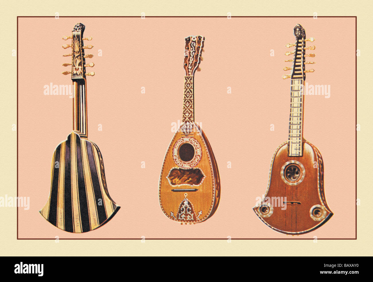 Quinterna Instrument Quinterna and Mandoline Stock Photo - Alamy