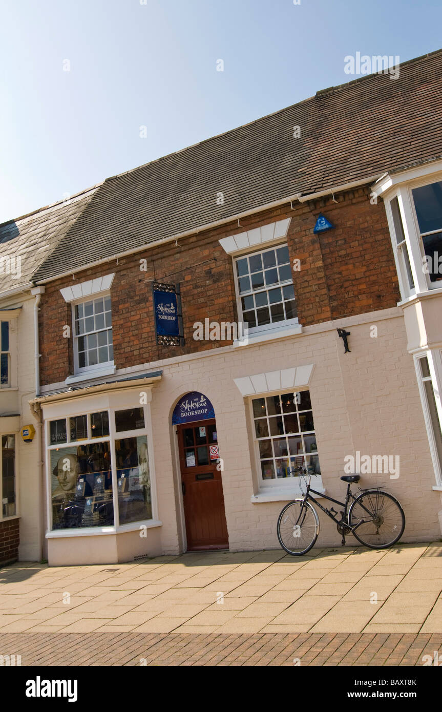 Vertical wide angle of the Shakespeare bookshop on Henley Street on a bright sunny day Stock Photo