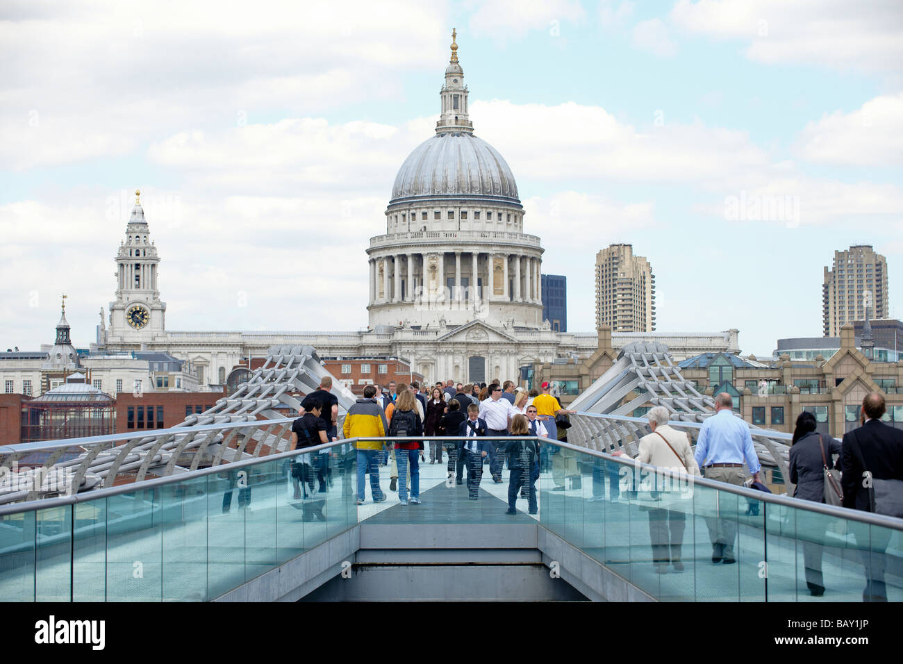 St Pauls Cathedral viewed from The Millennium Bridge Stock Photo