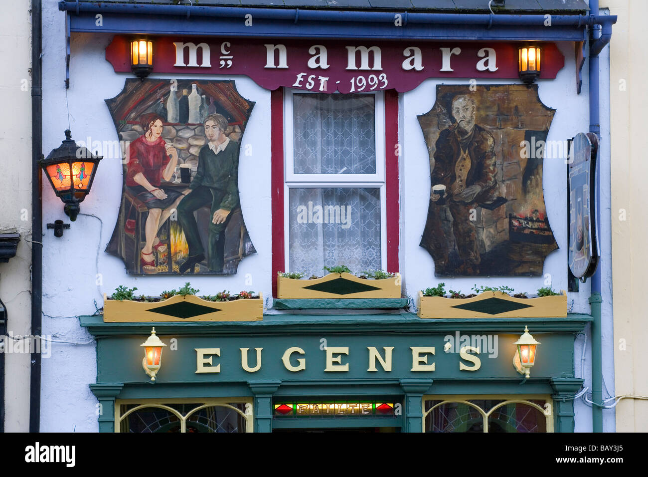 Eugenes pub hires stock photography and images Alamy