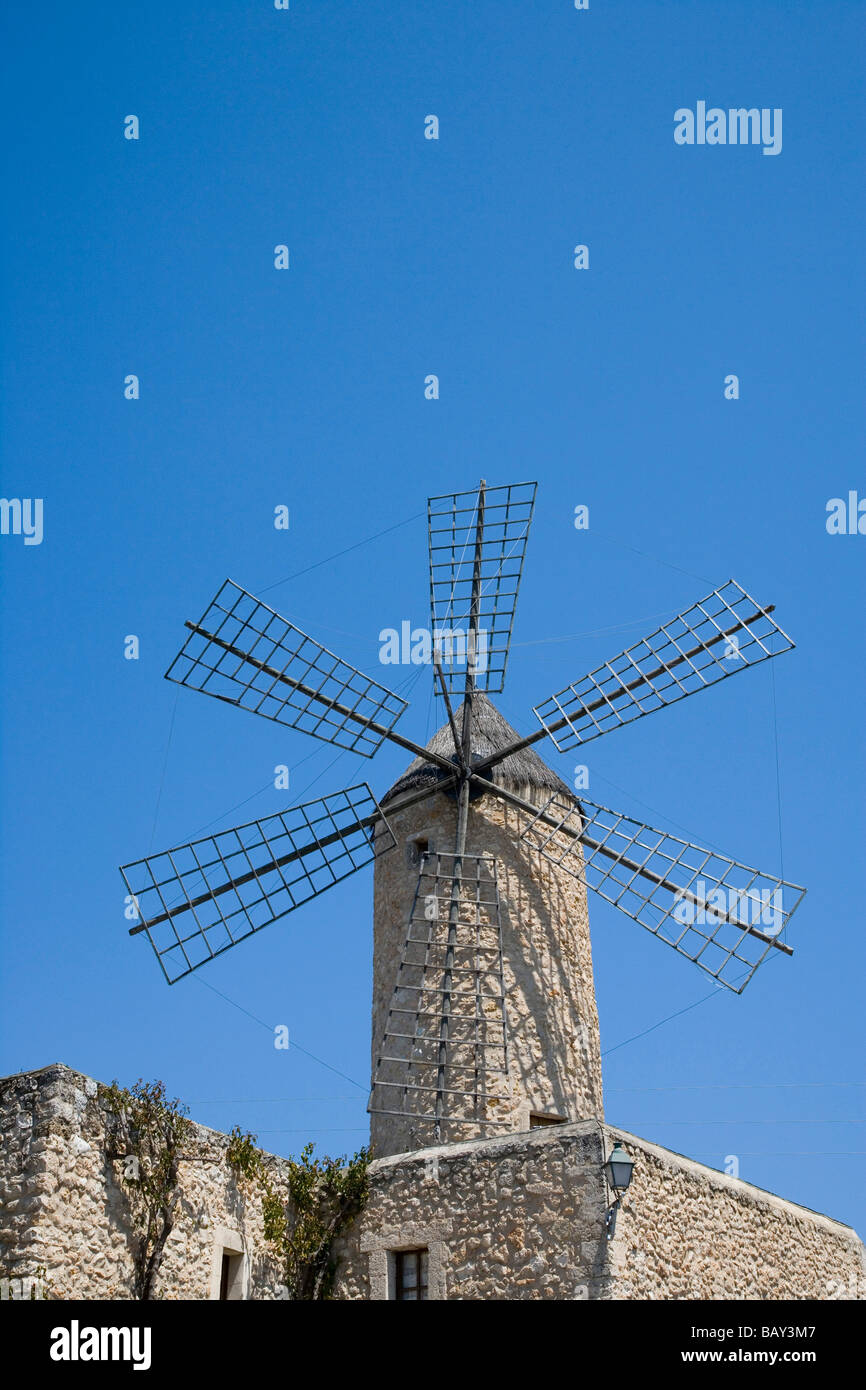 Windmill at Moli d'eu Pau Sineu Restaurant, Sineu, Mallorca, Balearic Islands, Spain Stock Photo