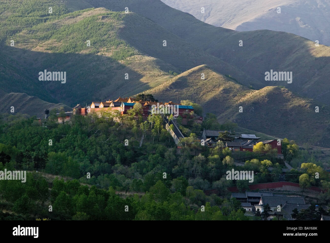 108 stone steps leading to Pusa Ding temple, Lingjiu Peak, Mouint Wutai, Wutai Shan, Five Terrace Mountain, Buddhist Centre, Tai Stock Photo