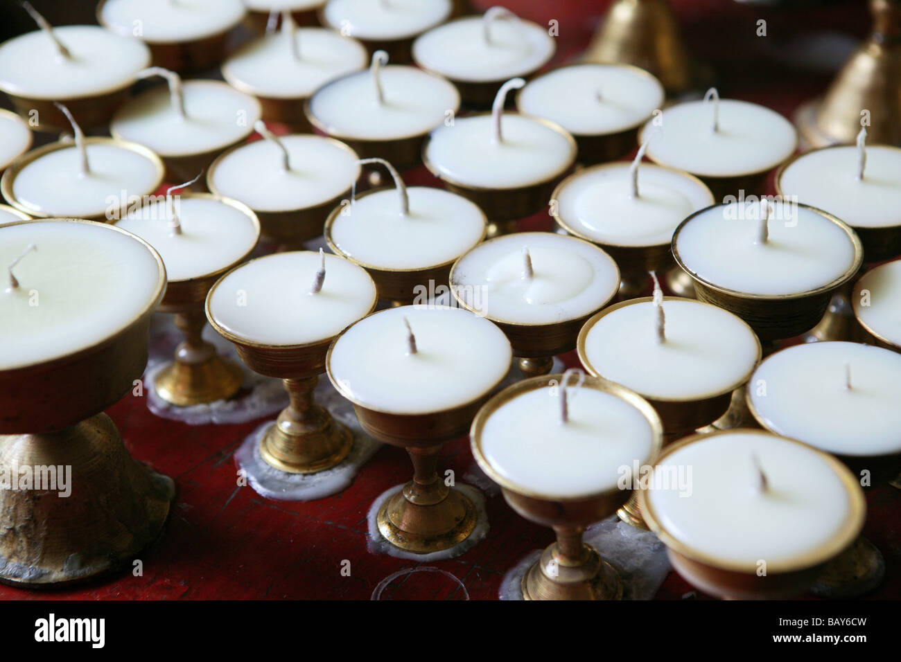 Candles in Pusa Ting Temple, Monastery, Mount Wutai, Wutai Shan, Five Terrace Mountain, Buddhist centre, town of Taihuai, Shanxi Stock Photo